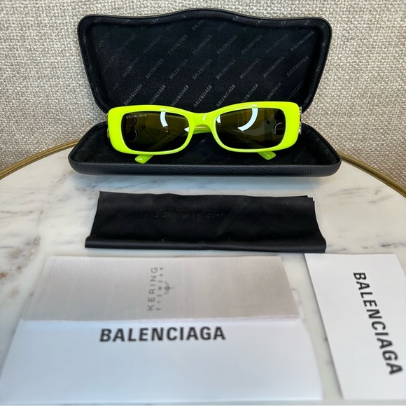 New! Authentic Balenciaga BB0096S Sunglasses - Picture 13 of 14